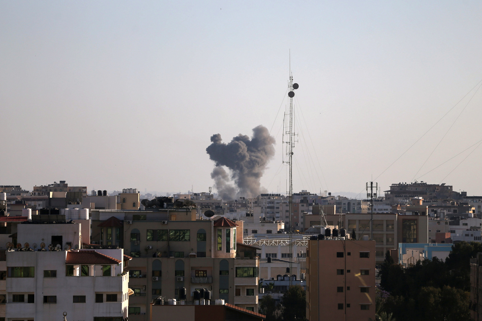 الجيش الإسرائيلي ينشر فيديو يوثق غاراته على مواقع في قطاع غزة