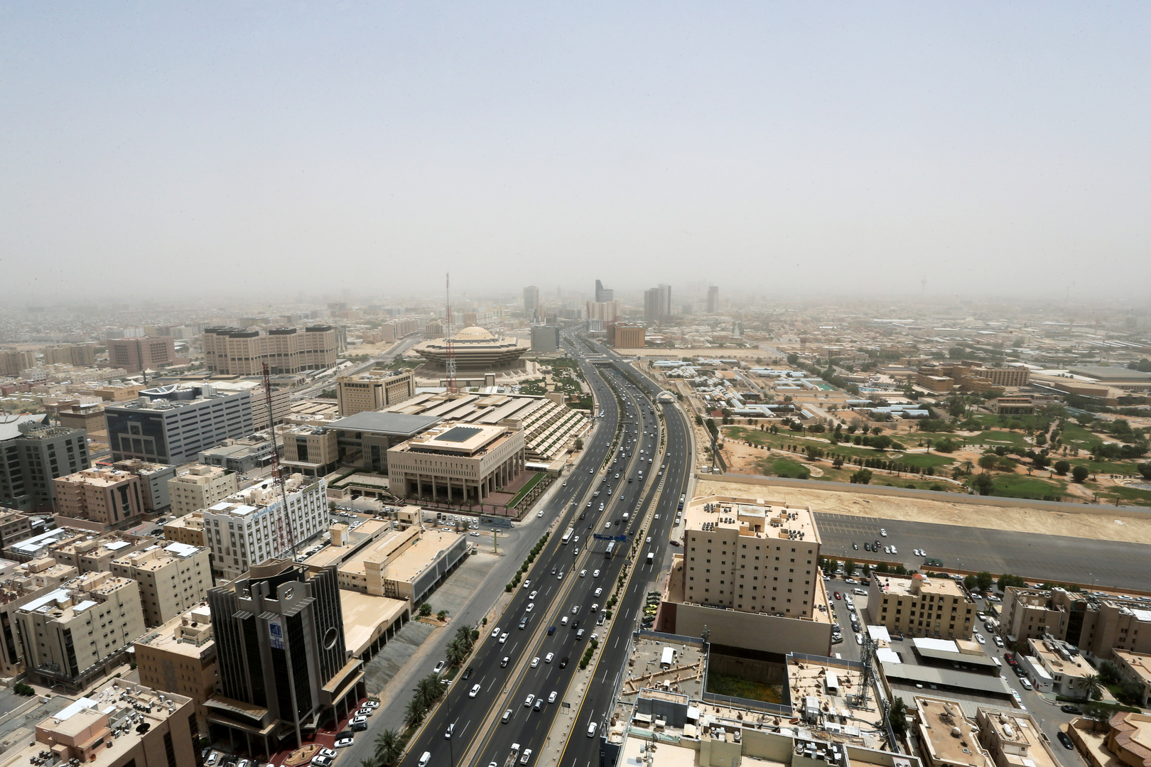 السعودية تسجل 1047 إصابة جديدة بكورونا مقابل 886 أمس