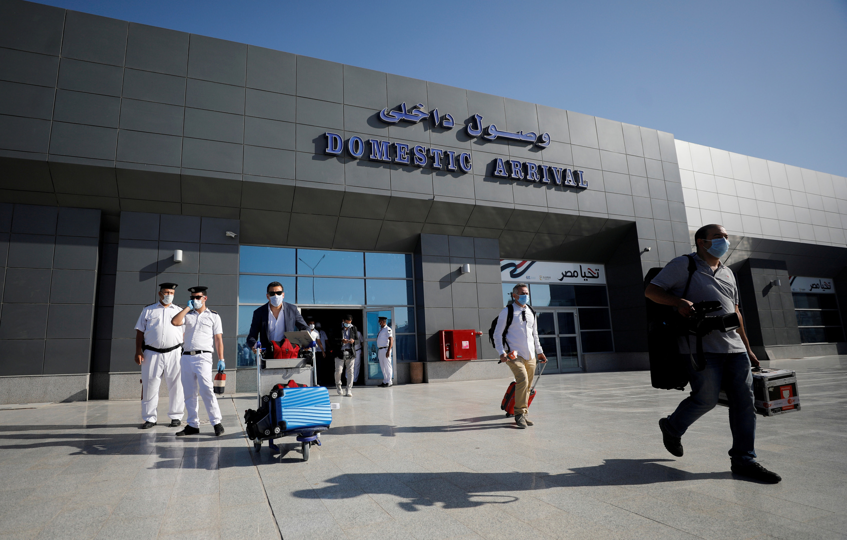 خبراء روس في مصر لمراقبة أنظمة الأمن في مطاري الغردقة وشرم الشيخ