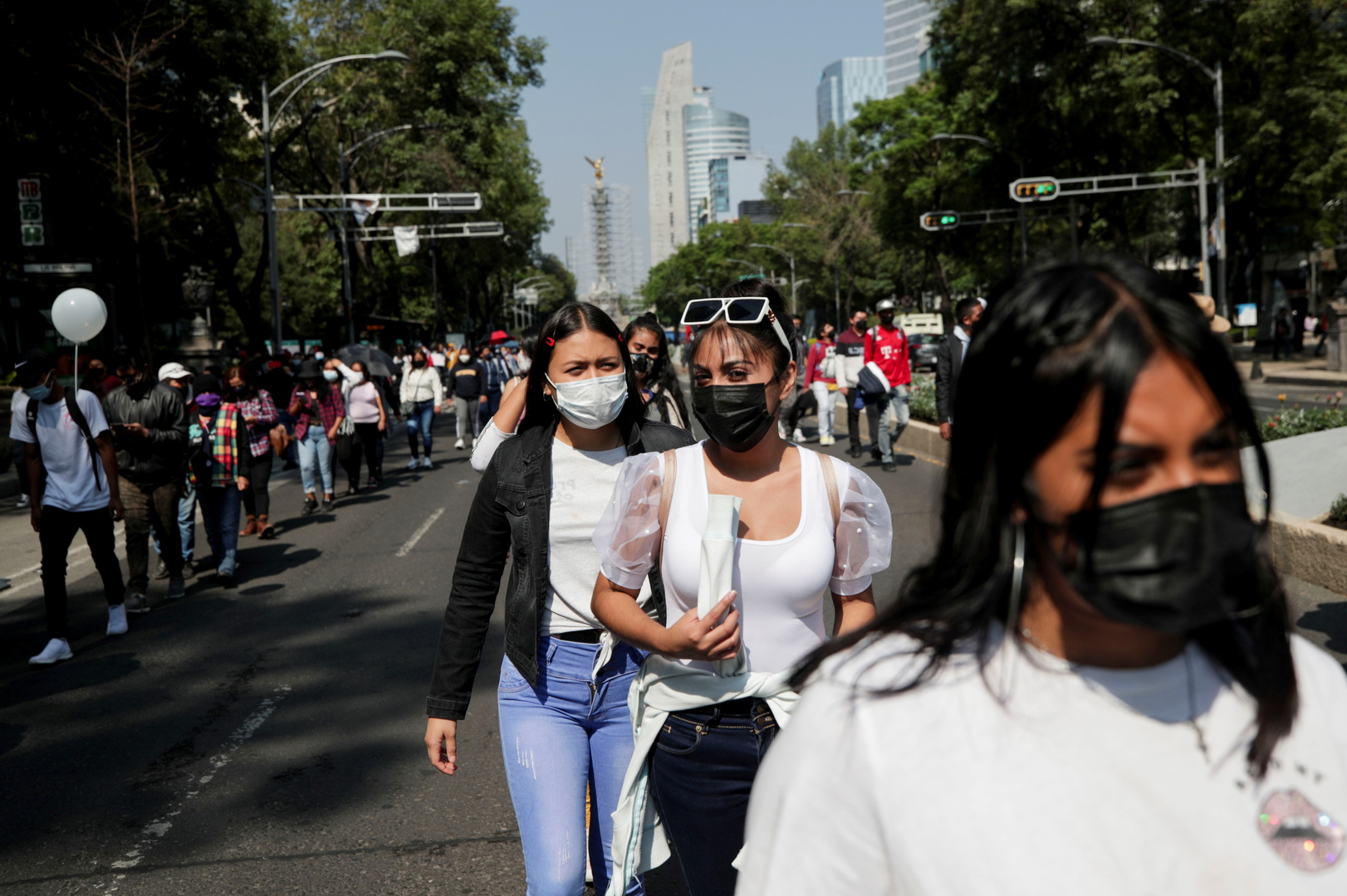 المكسيك تسجل 881 إصابة و34 وفاة بفيروس كورونا