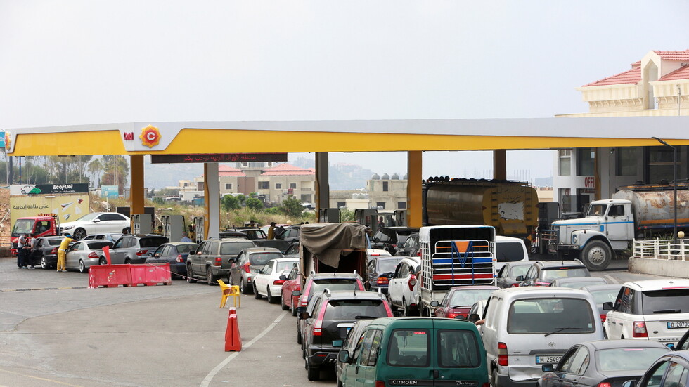 لبنان.. إطلاق نار على خلفية أزمة البنزين (فيديو)