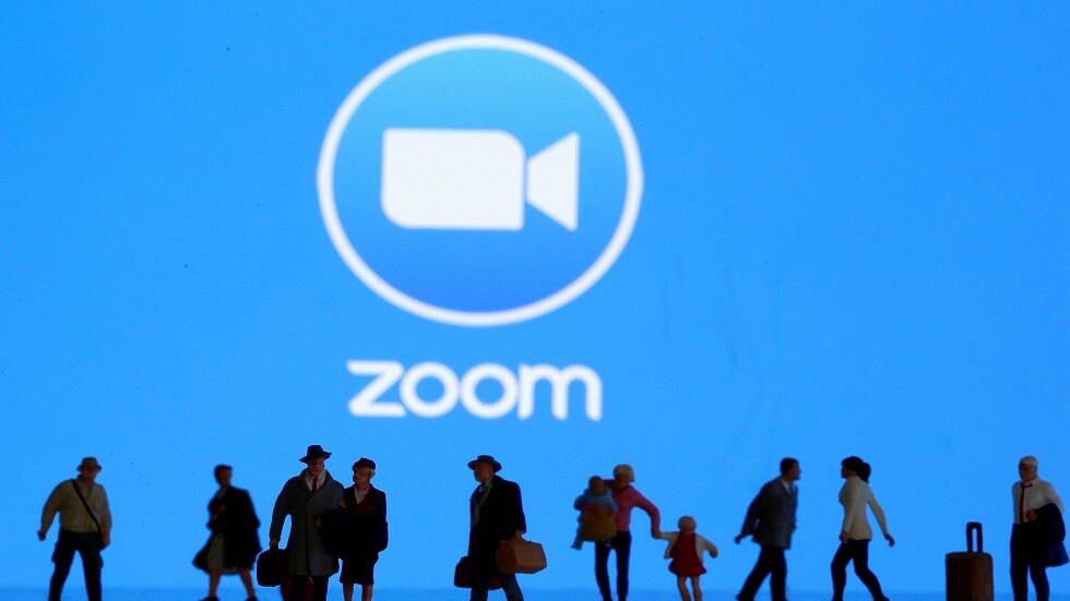 شركة Zoom تتوقع إيرادات بنحو 4 مليارات دولار في عام 2021