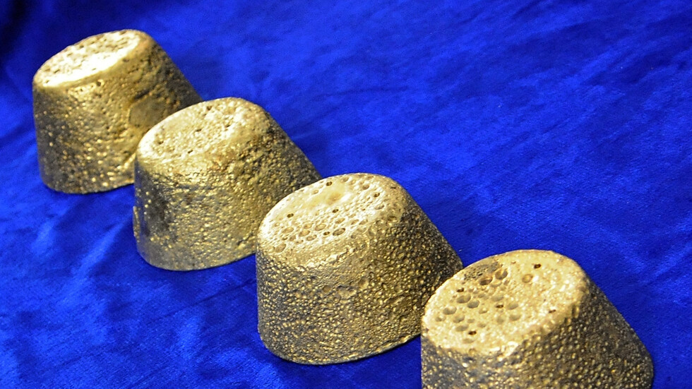 كم من السنوات يكفي روسيا الإنتاج المحلي من الذهب؟