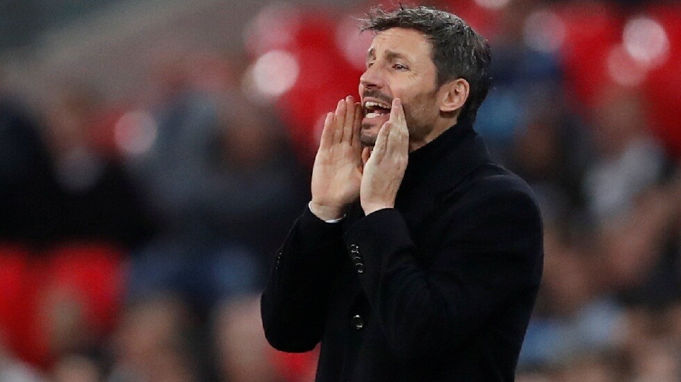 الهولندي فان بوميل يتولى تدريب فولفسبورغ الألماني