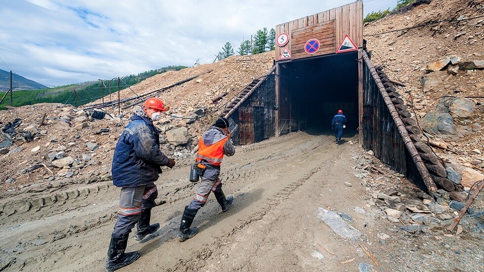 وسائل إعلام: قتيل بانفجار في منجم ذهب شرقي روسيا