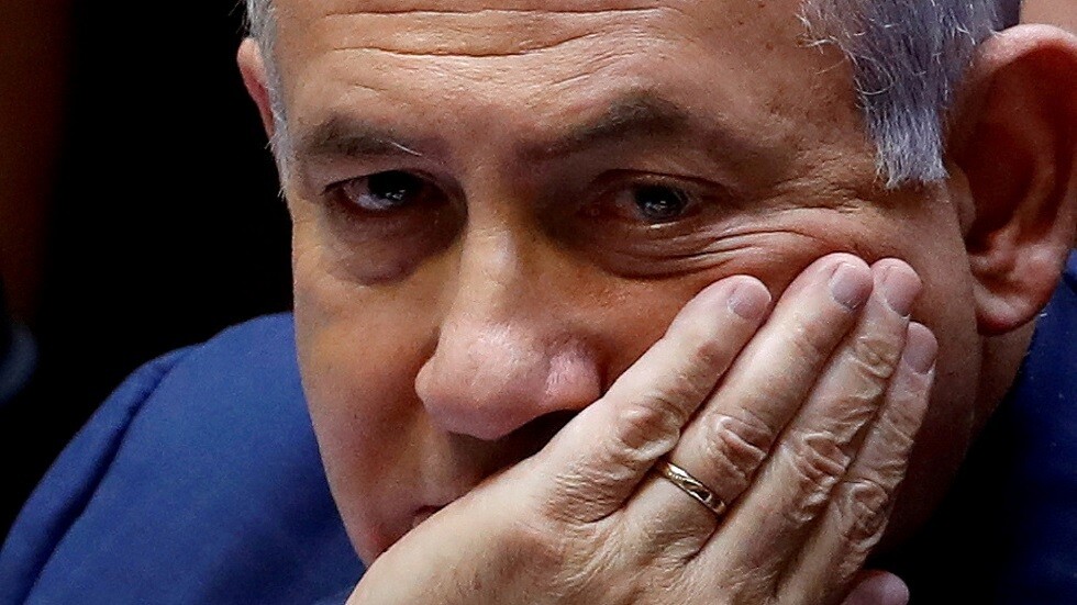 في محاولة لمنع موافقة الكنيست على الحكومة الجديدة.. نتنياهو يدعو كتلة اليمين لاجتماع عاجل