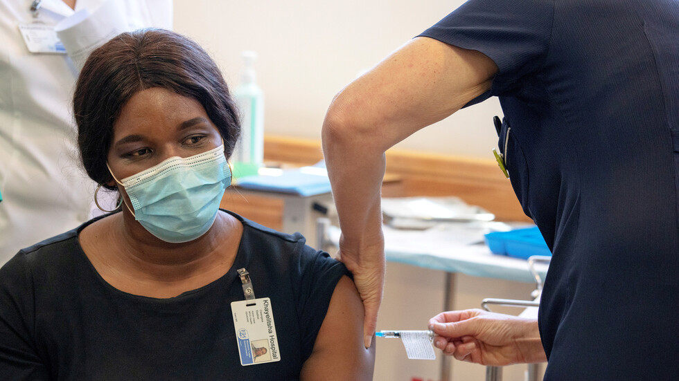 في حالة نادرة وغريبة.. امرأة تصاب بكورونا لـ216 يوما والفيروس يتحور 30 مرة بجسدها