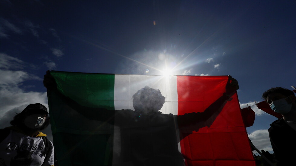 إيطاليا: توقيف مجموعة عنصرية كانت تخطط لهجوم ضد مبنى الناتو