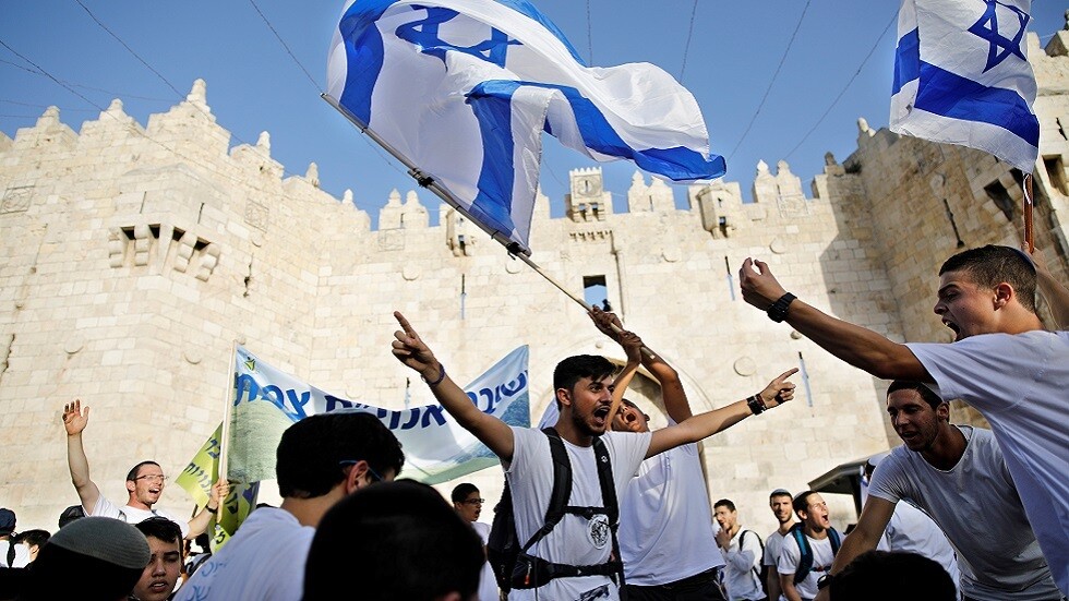 إسرائيل.. "الكابينيت" يقرر اليوم بشأن "مسيرة الأعلام" بالقدس