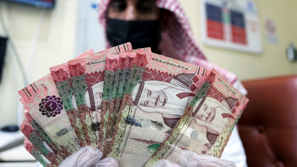 السعودية.. توقعات جديدة لأداء الاقتصاد