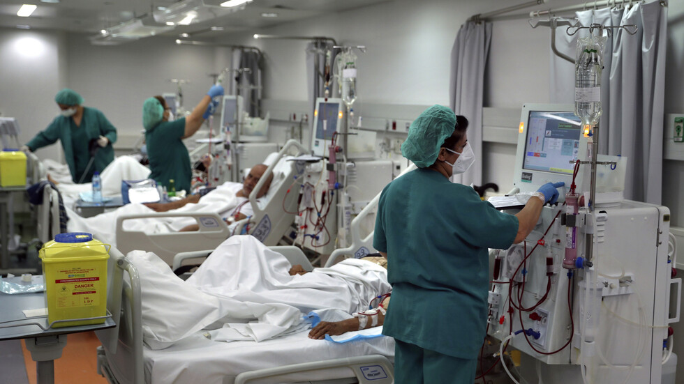 مستشفيات لبنانية قد تضطر إلى وقف جلسات الغسيل الكلوي