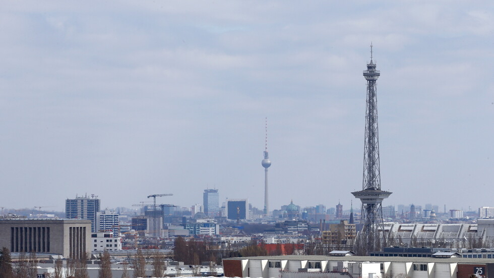 ألمانيا تخطط لرفع قيود السفر بداية من 1 يوليو بشروط