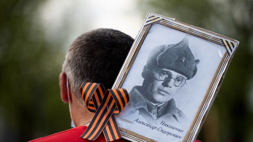 روسيا.. فيروس كورونا يفشل خطط تنظيم مسيرات "الفوج الخالد" في يونيو