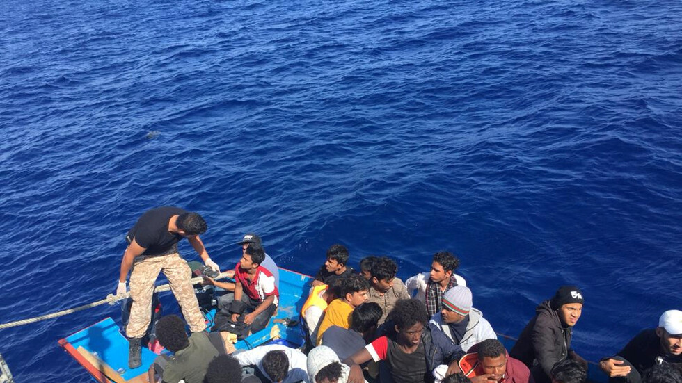 ليبيا.. خفر السواحل يعترض 1000 مهاجر غير شرعي في الـ48 ساعة الأخيرة