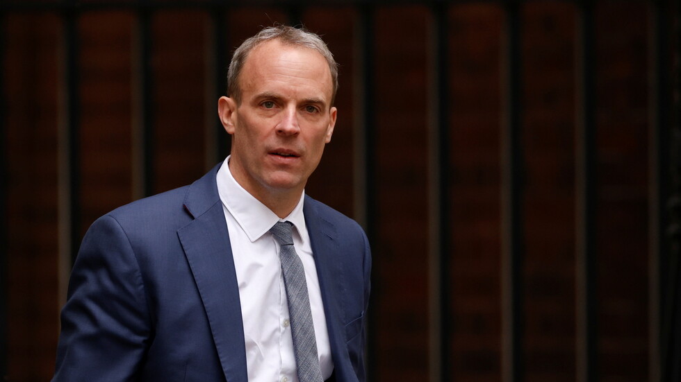 لندن: نسعى لتحسين العلاقات مع موسكو