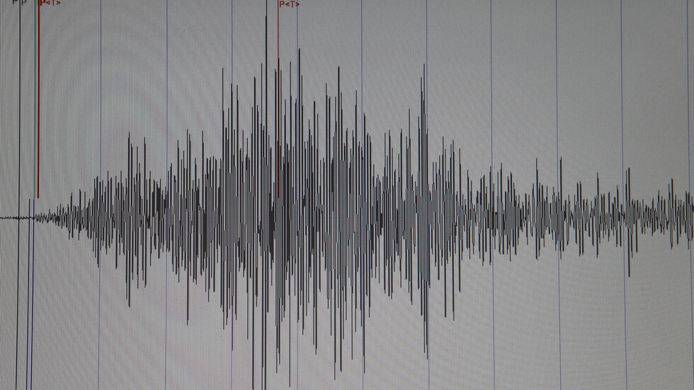 زلزال بقوة 5.5 درجة يضرب خليج عدن