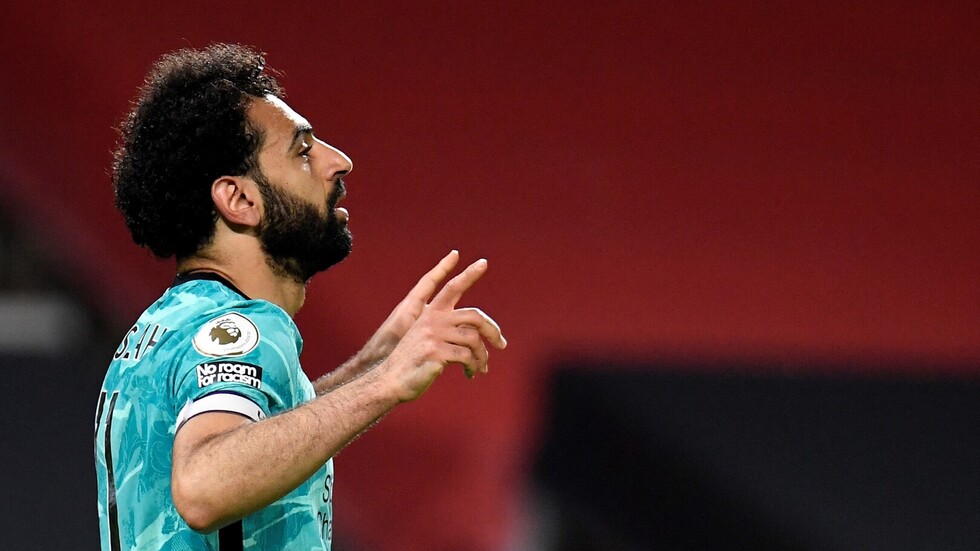 صورة عائلية لمحمد صلاح تبدد الشائعات