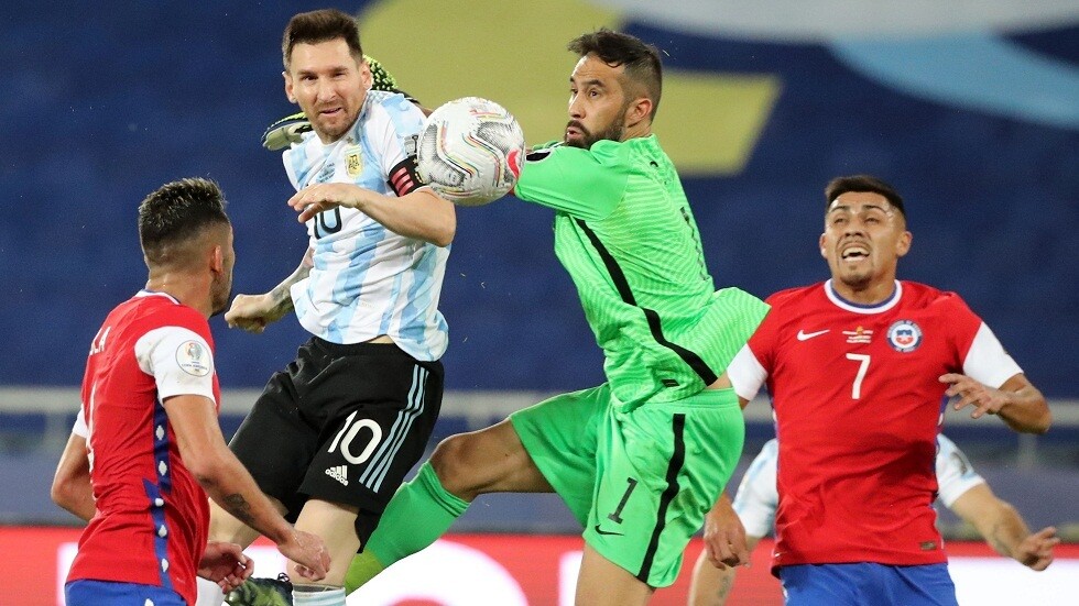 تشيلي تفرض التعادل على الأرجنتين في كوبا أمريكا (فيديو)