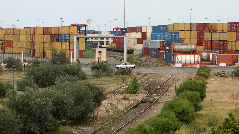 مسؤول سوري: نسعى لإقامة معارض بيع متخصصة في إيران