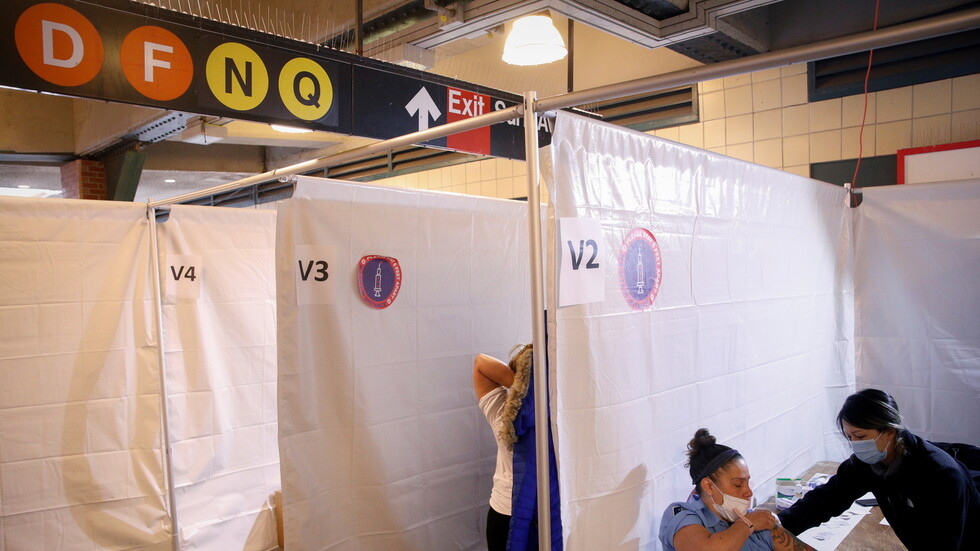 الولايات المتحدة.. ولاية نيويورك ترفع معظم قيود كوفيد-19