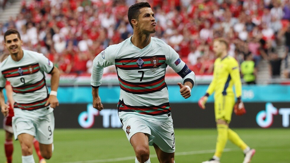 رونالدو يحقق رقما قياسيا عالميا بمشاركته في مباراة البرتغال وهنغاريا