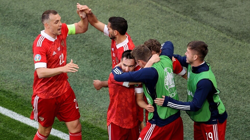 روسيا تهزم فنلندا في أمم أوروبا (فيديو)