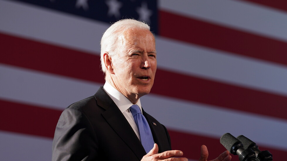 بايدن: بوتين لا يسعى لحرب باردة