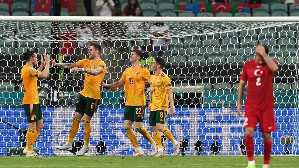 أمم أوروبا.. ويلز تضع قدما في دور الـ16 بثنائية في شباك تركيا (فيديو)