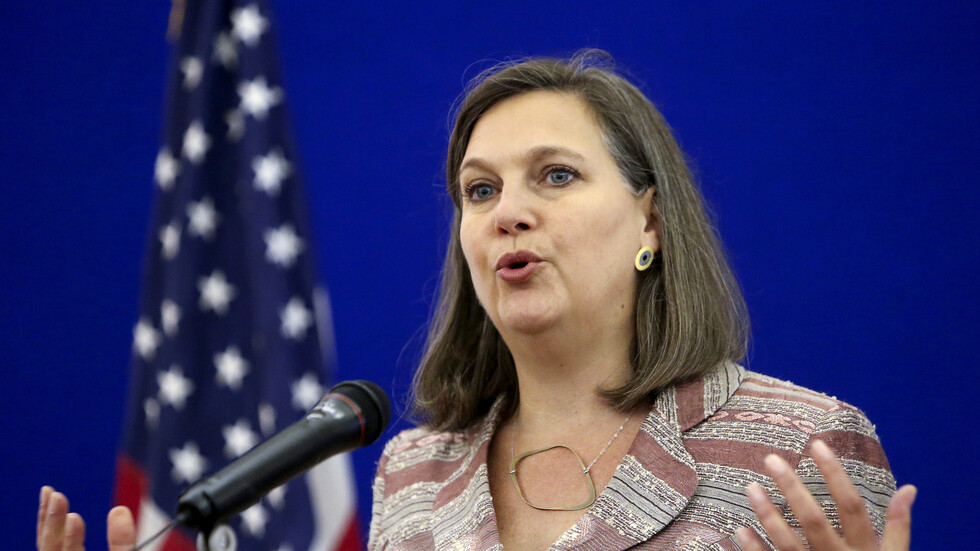 نولاند تبحث نتائج قمة بوتين-بايدن مع الناتو والاتحاد الأوروبي في بروكسل