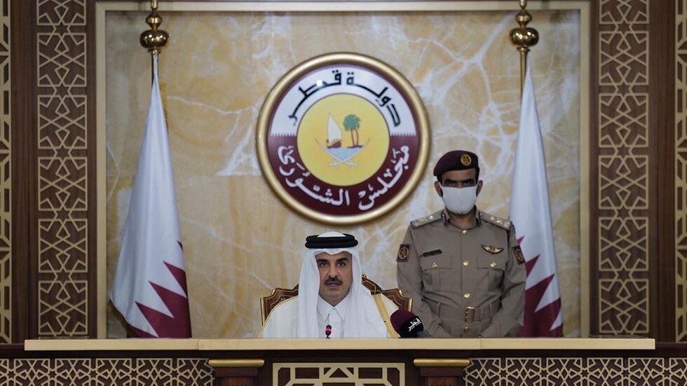 أمير قطر يجري تعديلا وزاريا محدودا