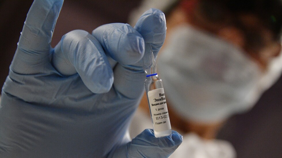 روسيا.. إصابات كورونا اليومية فوق الـ14 ألفا ومناطق جديدة تعلن التطعيم الإلزامي لبعض الموظفين