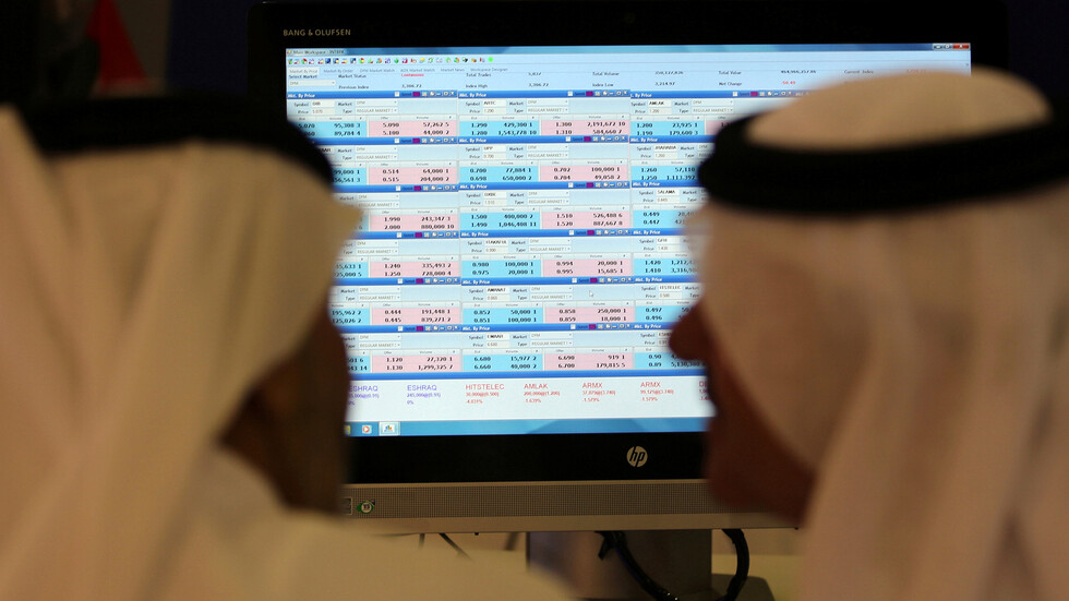 بورصة دبي تعاكس أسواق الخليج الرئيسية