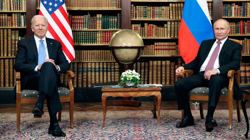 البيت الأبيض: قمة جنيف كانت مفيدة لأمريكا ونحتاج للتعامل مع بوتين