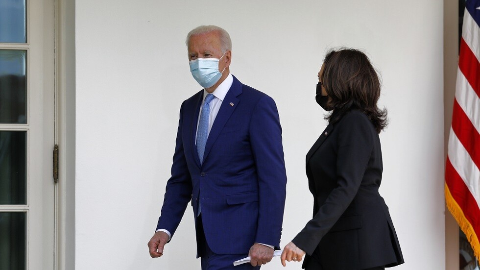 جمهوريون يطالبون بايدن بعزل هاريس عن ملف أزمة الهجرة