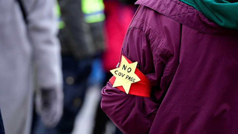 فضيحة احتيال كبرى في السويد.. اكتشاف الآلاف من شهادات كورونا المزيفة