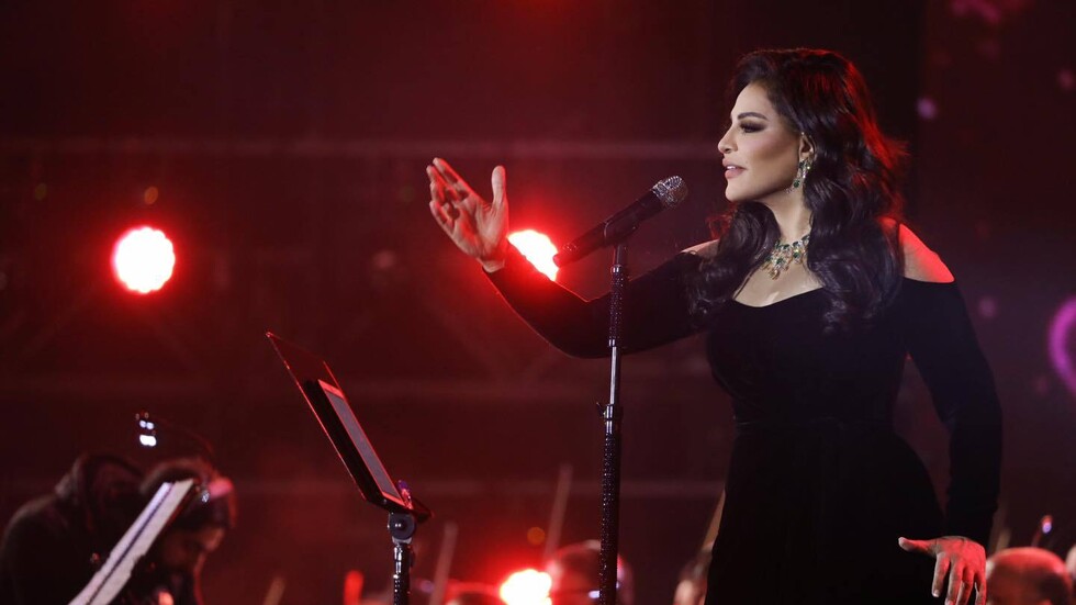 الفنانة أحلام تكشف حقيقة صور متداولة على أنها للأميرة حصة ابنة الملك سلمان بن عبد العزيز