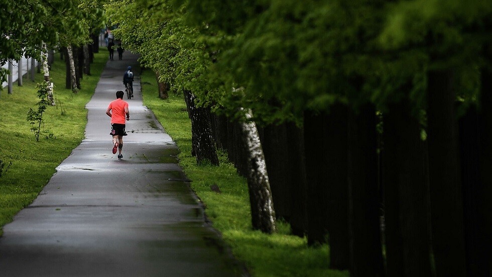 ماذا يحدث عند التدريب ليلا أو قبل النوم؟