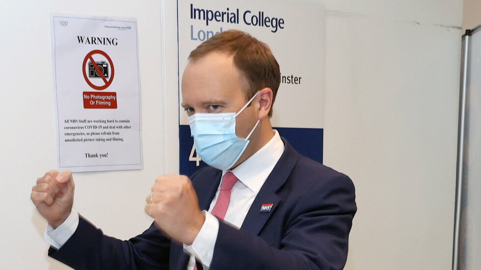 بريطانيا.. انحسار وتيرة تفشي "دلتا" كورونا للمرة الأولى منذ ظهورها