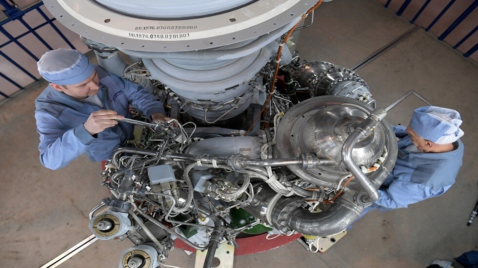 شركة جيف بيزوس تنفي وجود مشاكل خاصة بإنتاج محركها الفضائي