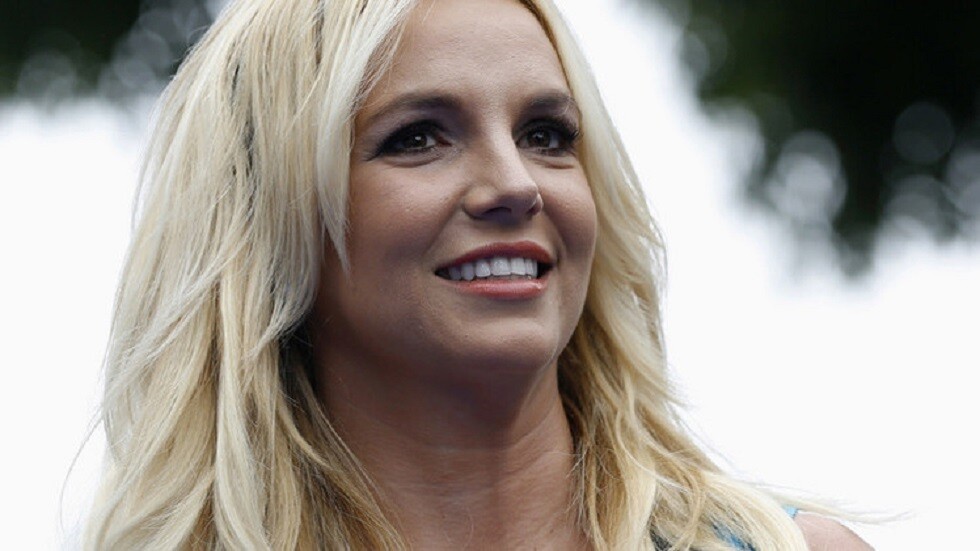 بريتني سبيرز تطالب المحكمة برفع وصاية والدها عنها