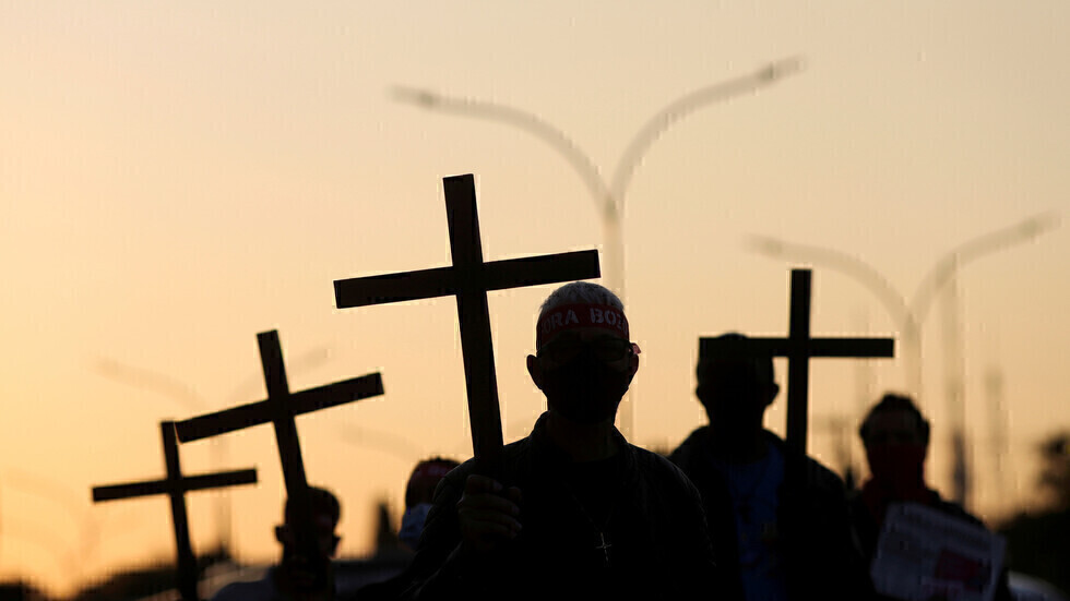 البرازيل تسجل 2032 وفاة وأكثر من 73 ألف إصابة جديدة بكورونا