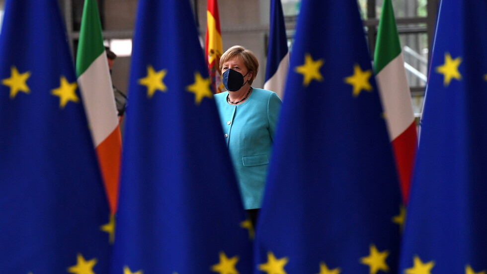 بيان أوروبي بشأن العلاقات مع روسيا وانقسام حول عقد قمة مشتركة