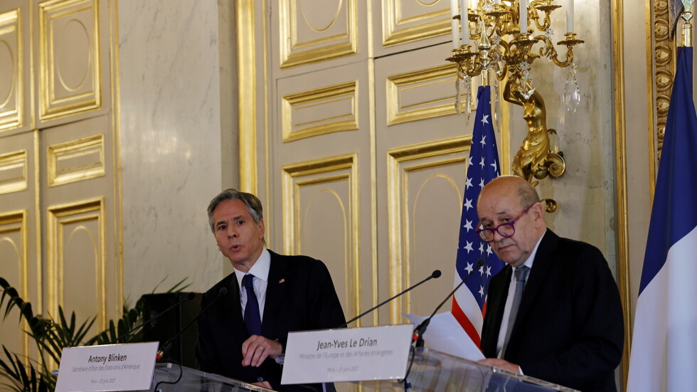 بلينكن يؤكد استمرار خلافات ملموسة حول نووي إيران.. ولودريان يدعو طهران لـ"خطوات صعبة"