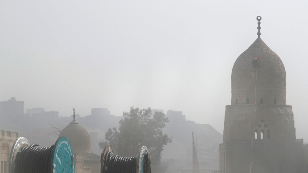 مفتي مصر: لا مانع من التبرك بالأضرحة