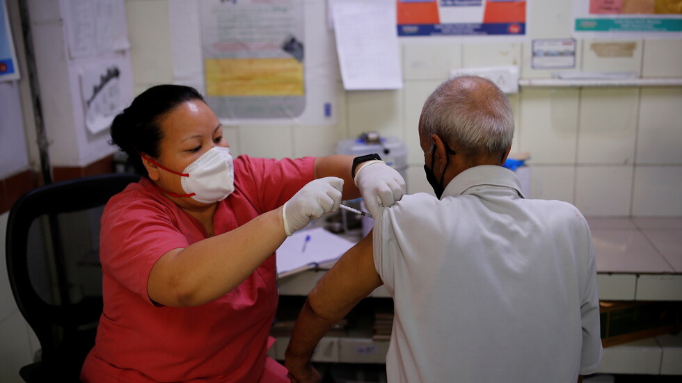 الصحة الهندية تدعو السلطات لاتخاذ إجراءات بسبب طفرة "دلتا+" من فيروس كورونا