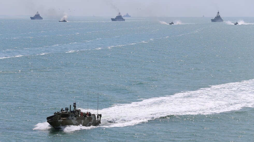 الدفاع الروسية: نراقب تحركات القوات المشاركة في مناورات 