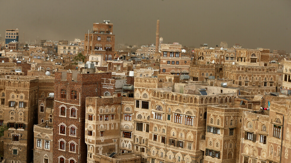 السلطات القضائية للحوثيين تأمر بإعدام "أمير خلية صنعاء بالقاعدة"