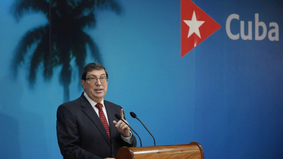 كوبا تندد بالضربات الأمريكية على أراضي سوريا والعراق