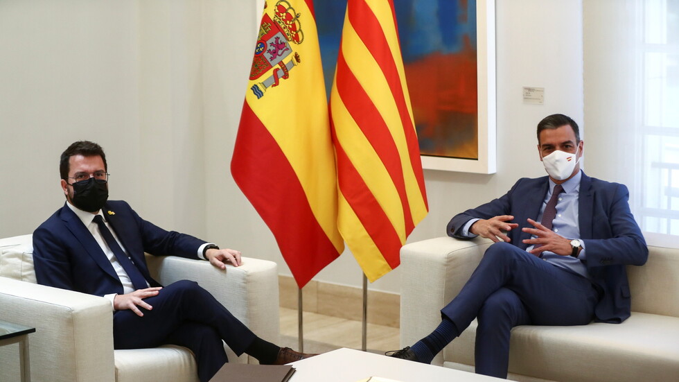 رئيس إقليم كاتالونيا يعلن استئناف الحوار مع مدريد نهاية سبتمبر