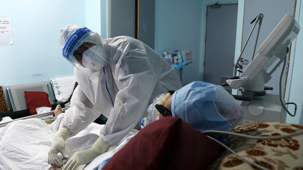 الأردن يخفف إجراءات كورونا ويقلل ساعات حظر التجوال ويرفعه في 3 مناطق بشكل كامل